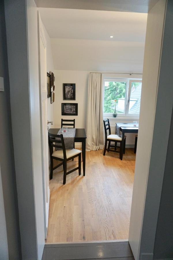Privatzimmer Schoenfelder Düsseldorf Exteriör bild